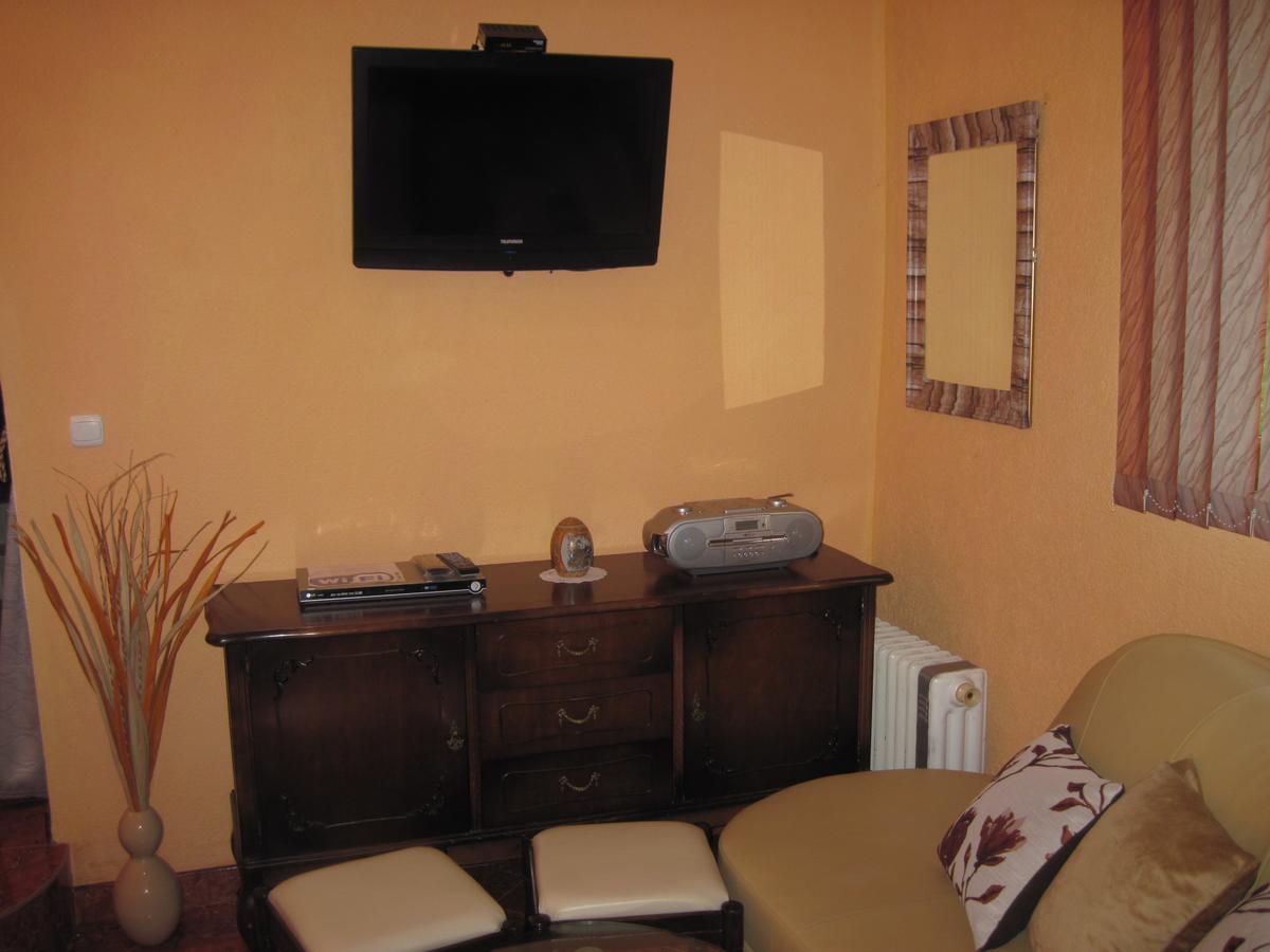 Apartment Yasica Izacic Buitenkant foto